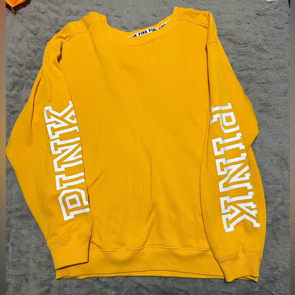 Pink pullover